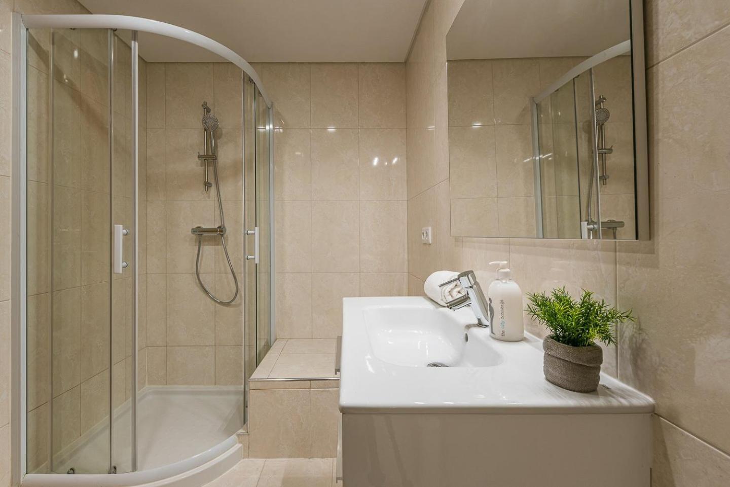 Guestready - Miragaia Stone Studios & Apartments Porto Luaran gambar