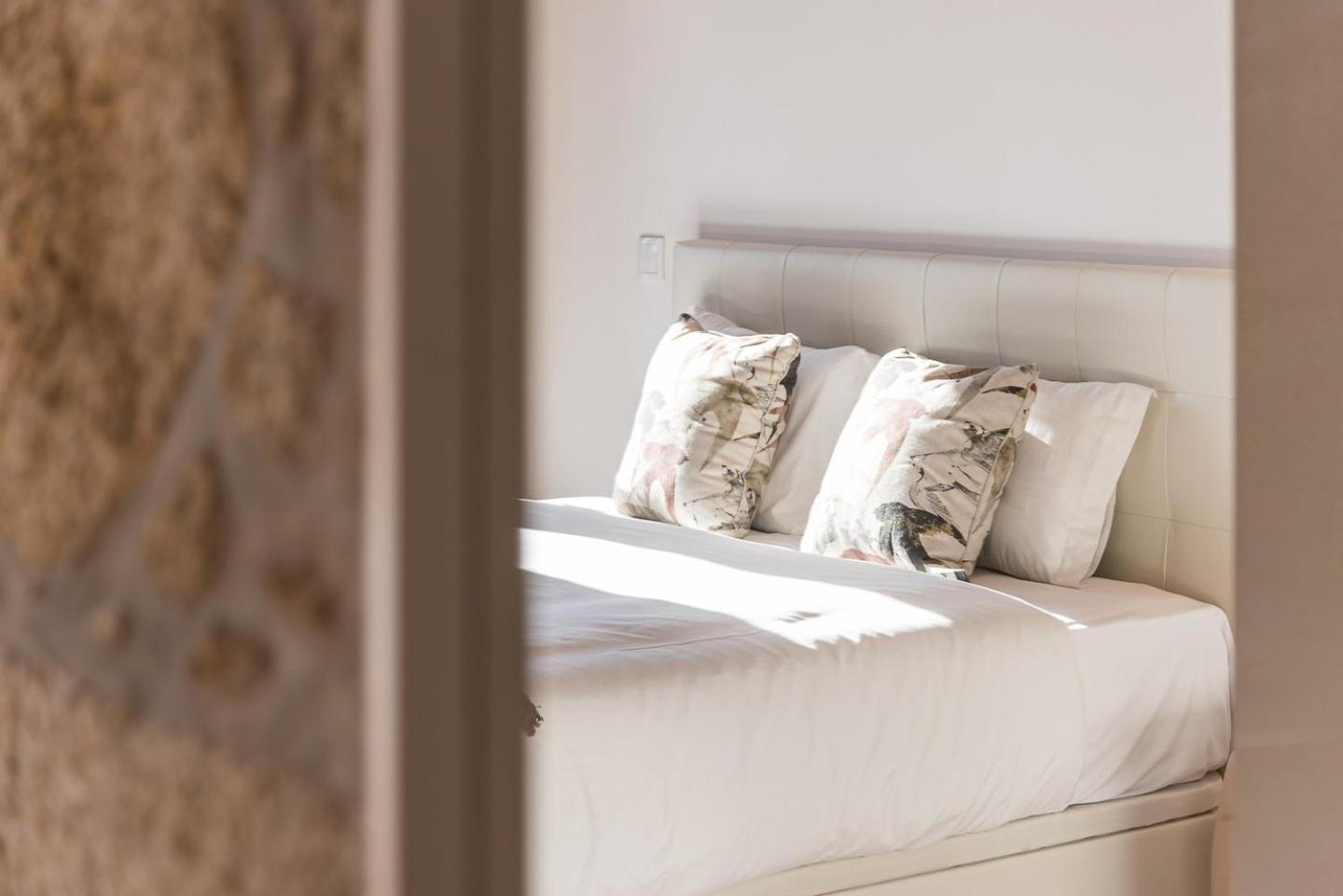 Guestready - Miragaia Stone Studios & Apartments Porto Luaran gambar