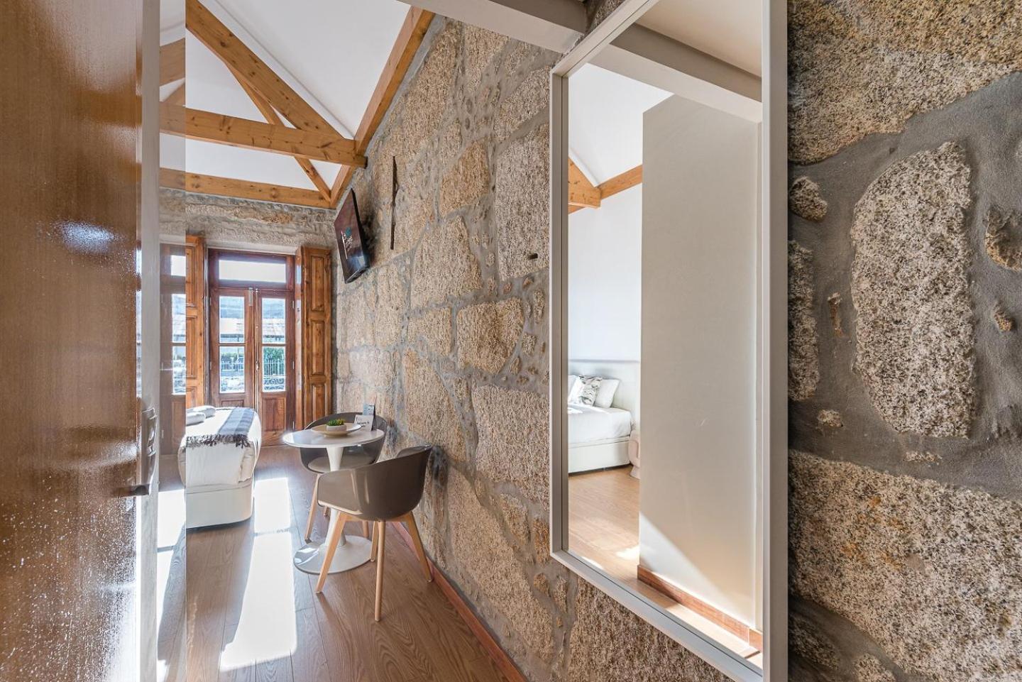 Guestready - Miragaia Stone Studios & Apartments Porto Luaran gambar